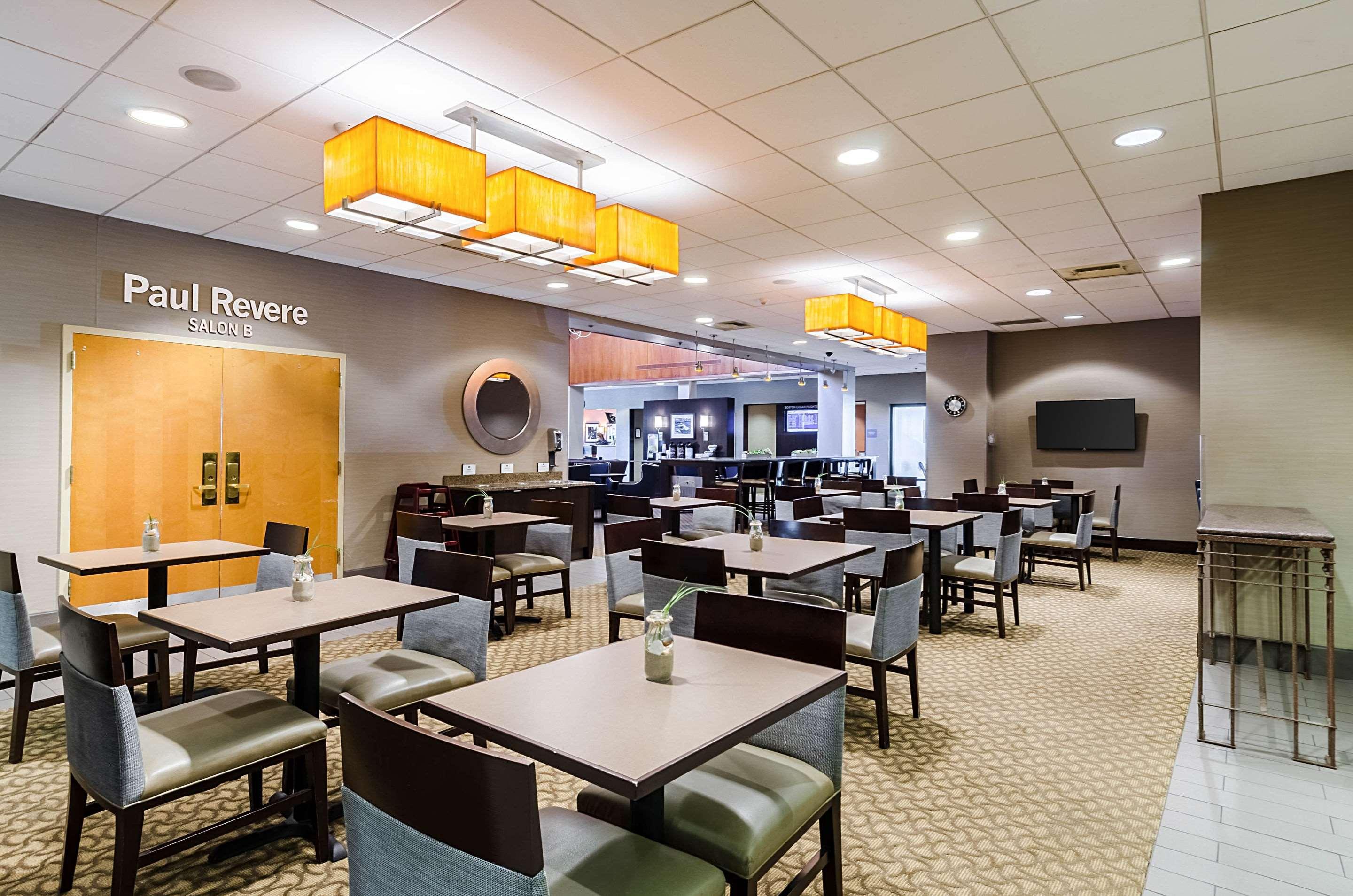 Comfort Inn & Suites Logan International Airport Revere Exterior foto